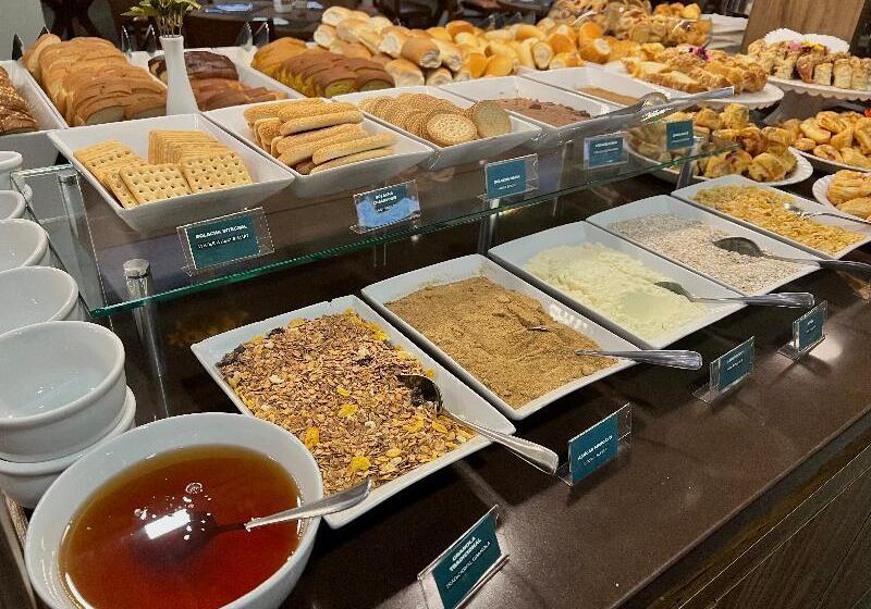 Отель Laghetto Pedras Altas