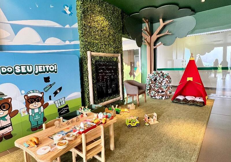 Отель Laghetto Pedras Altas