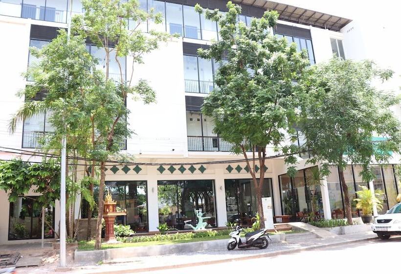 호텔 Landing Gold By Amatak