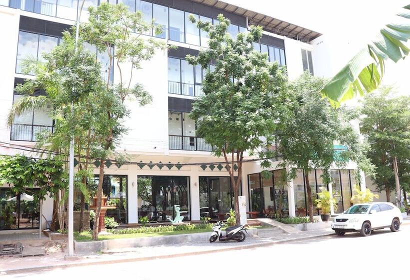 호텔 Landing Gold By Amatak