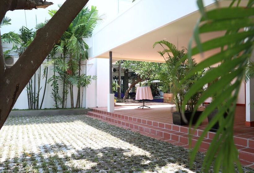 호텔 Landing Gold By Amatak