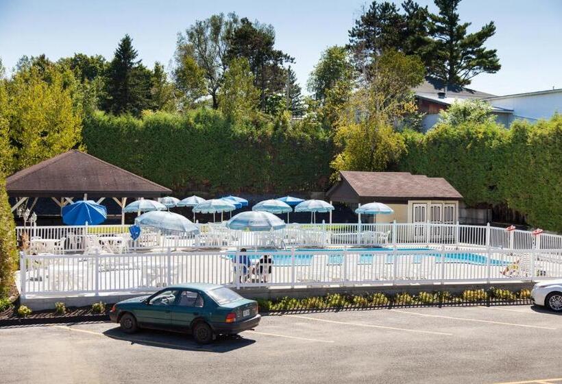 בית מלון כפרי Le Floral