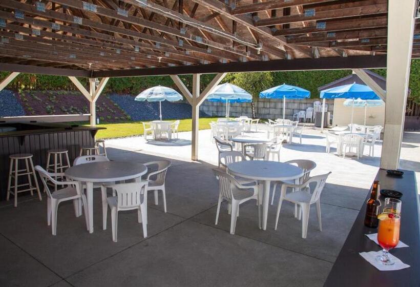 בית מלון כפרי Le Floral