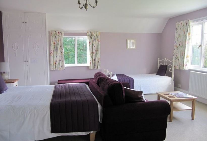 Отель Little Forest Lodge