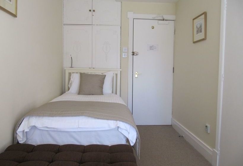 Отель Little Forest Lodge