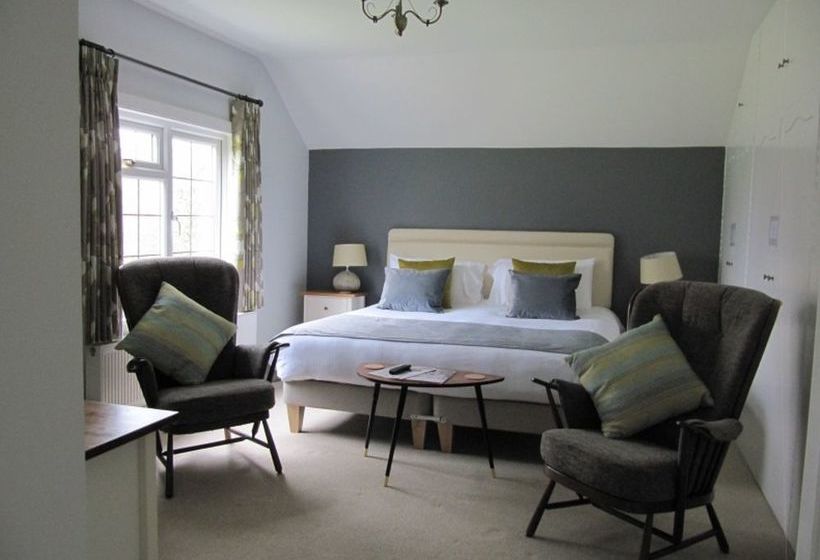 Отель Little Forest Lodge