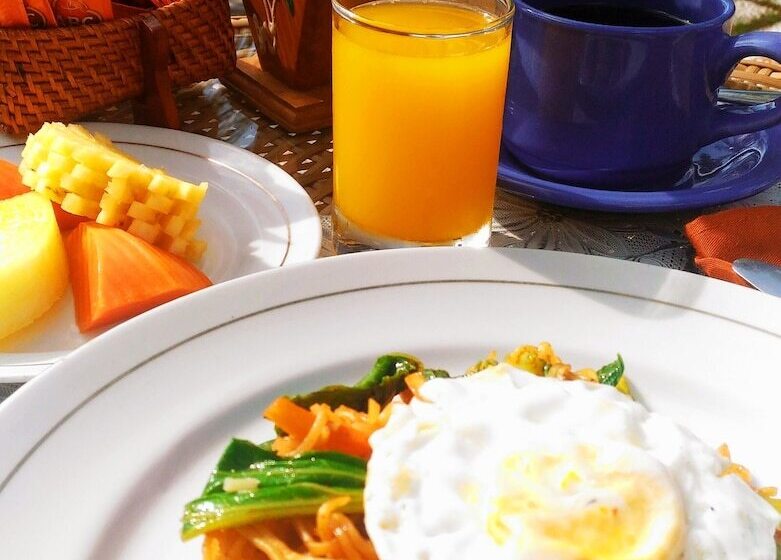 בית מלון כפרי Lovina Beach