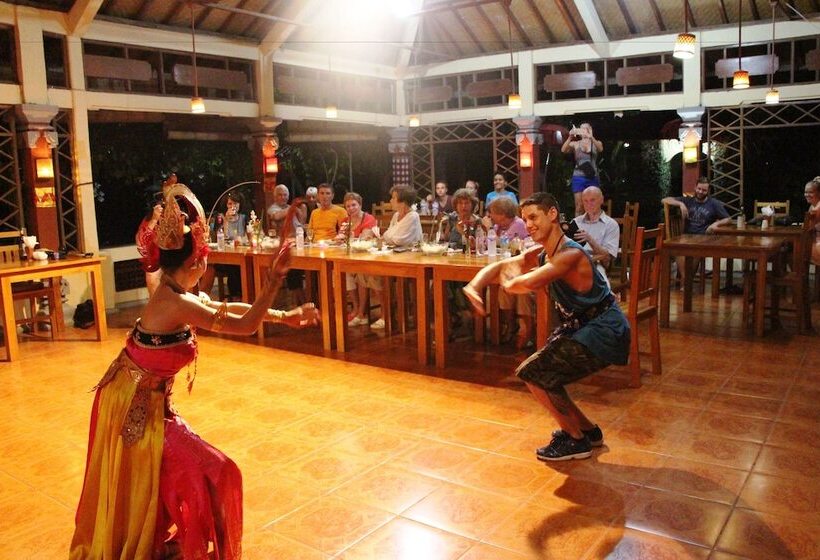 בית מלון כפרי Lovina Beach