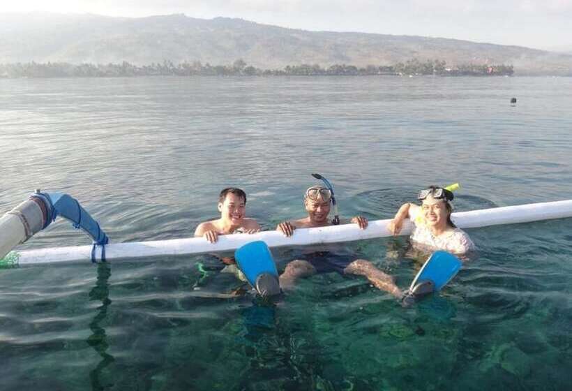 בית מלון כפרי Lovina Beach