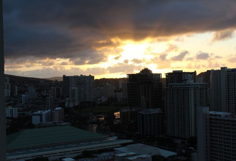 호텔 Lsi Resorts At Ala Moana
