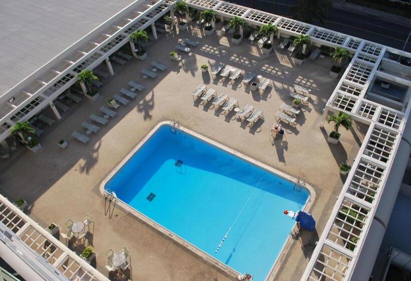 호텔 Lsi Resorts At Ala Moana