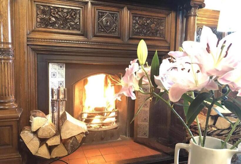 בית מלון כפרי Mellington Hall Country House