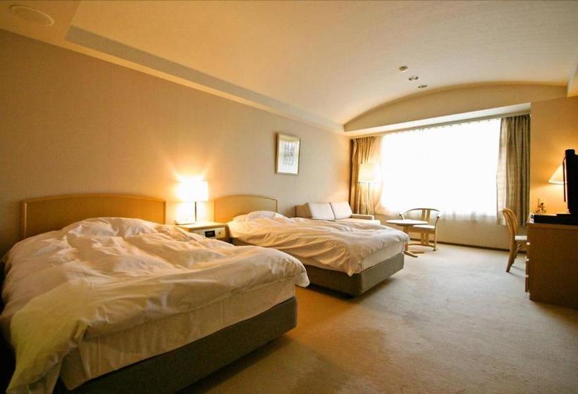 Отель Mercato Wajima