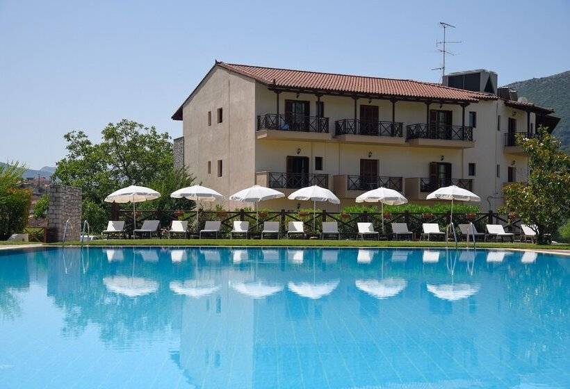 فندق Mont Helmos