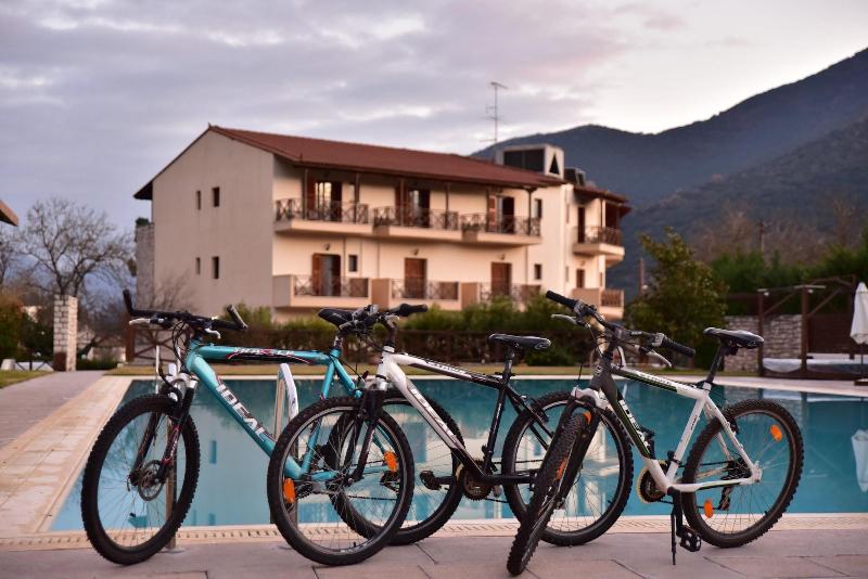 فندق Mont Helmos