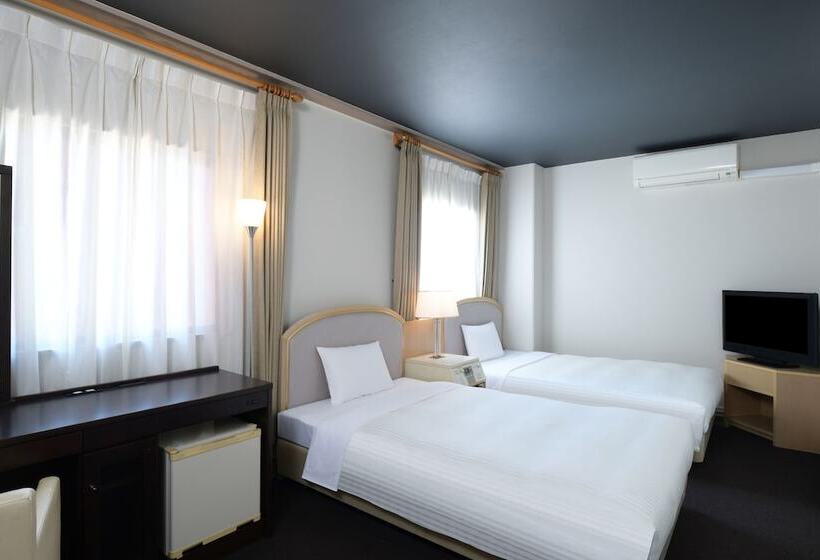 בית מלון כפרי Mystays Miyazaki