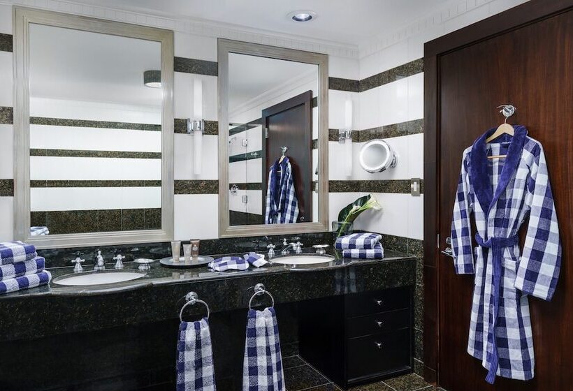 فندق The Towers At Lotte New York Palace