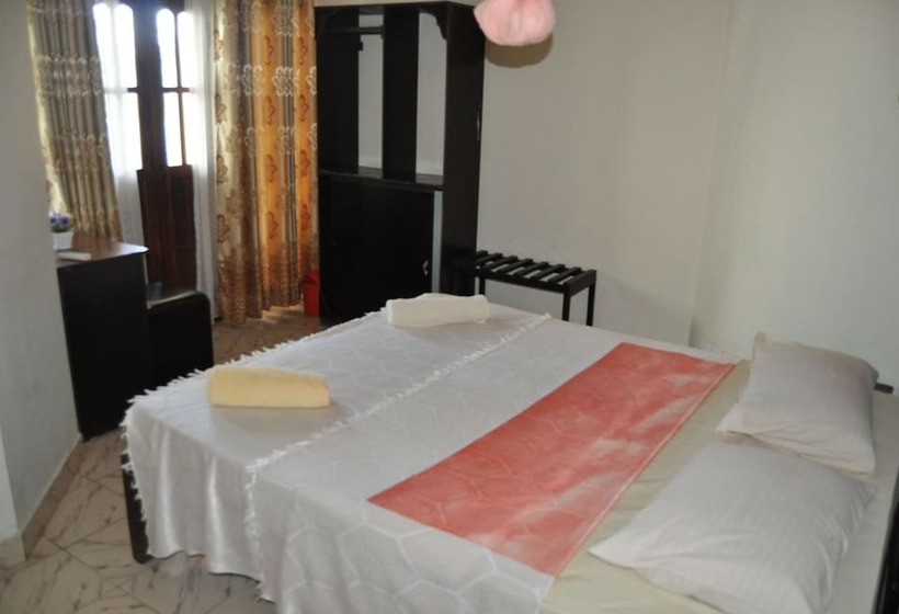 호텔 Nilketha Villa Eco