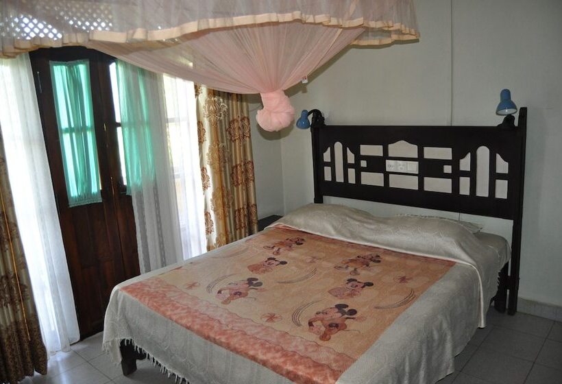 호텔 Nilketha Villa Eco