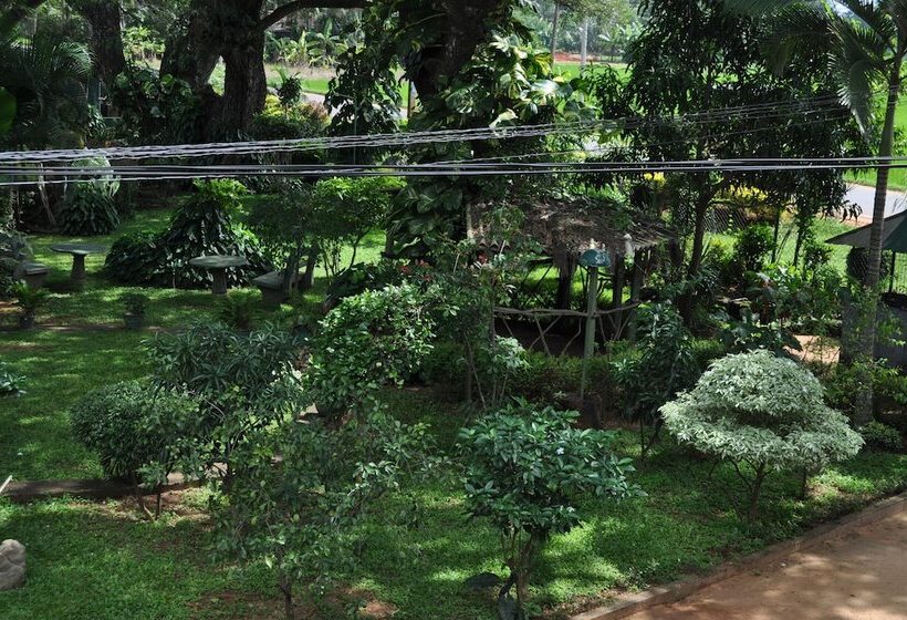 호텔 Nilketha Villa Eco