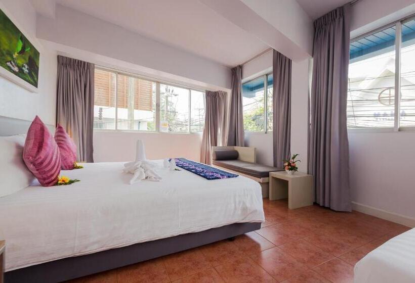 On Hotel Phuket   Sha