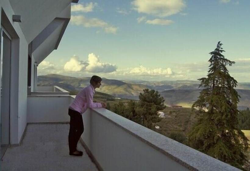 Placido Hotel Douro   Tabuaco