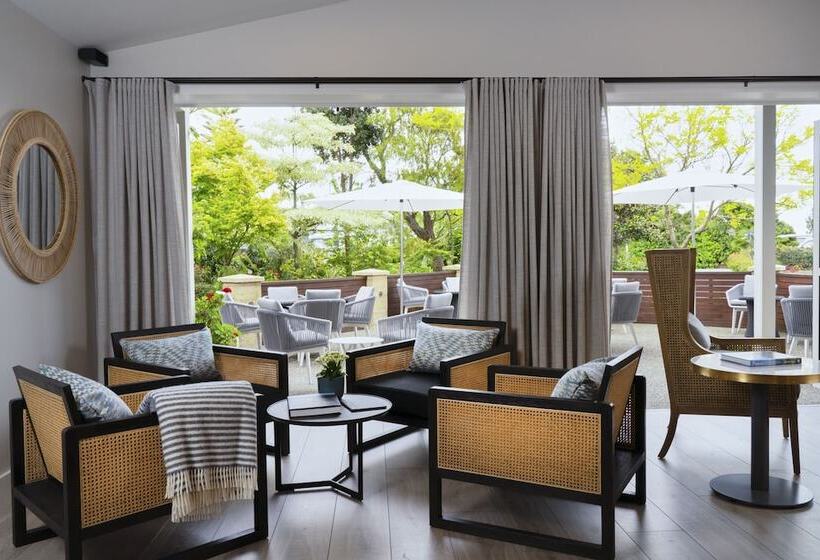 בית מלון כפרי Ratanui Lodge