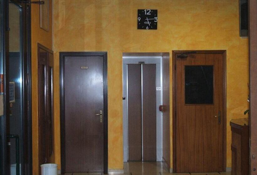 ホテル Ristorante Da Gianni