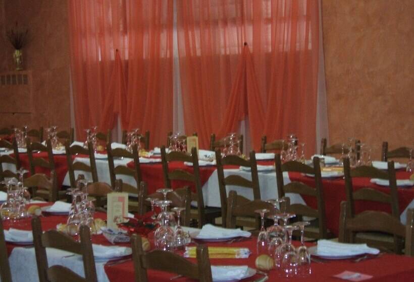 ホテル Ristorante Da Gianni