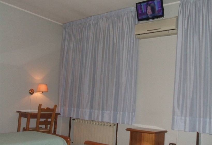 ホテル Ristorante Da Gianni