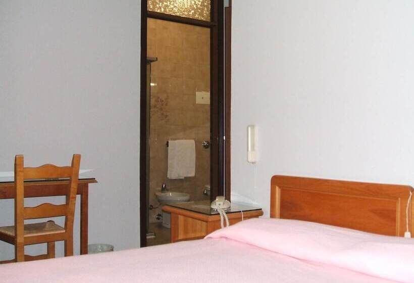 ホテル Ristorante Da Gianni