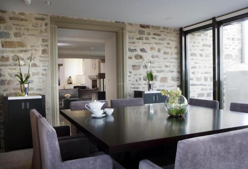 בית מלון כפרי Roch Castle