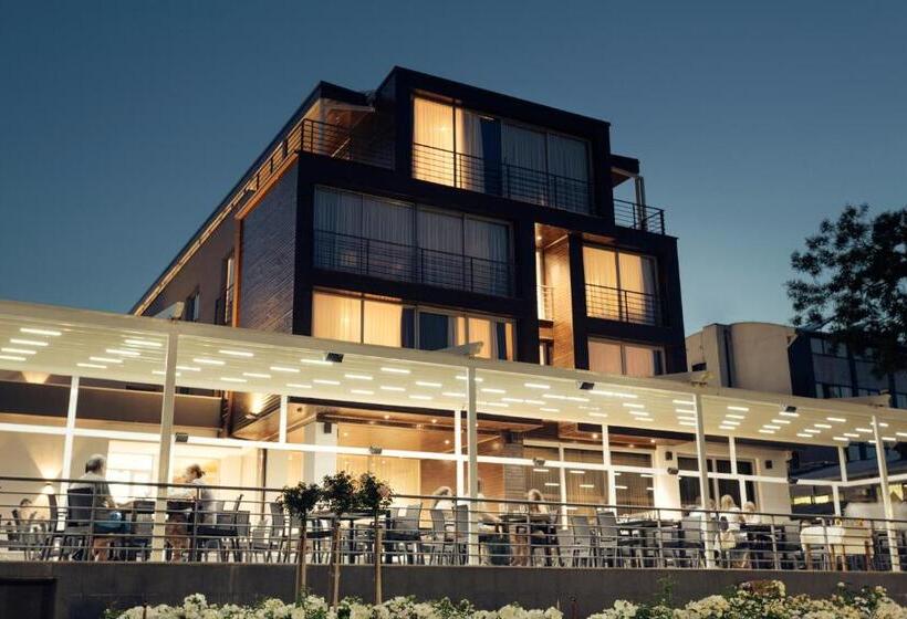 هتل Romantique Plaza Dojran