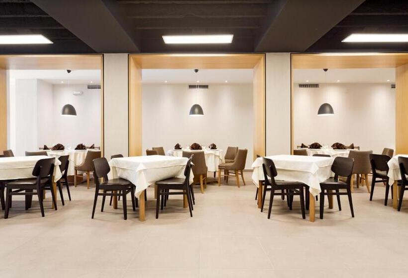 هتل Romantique Plaza Dojran