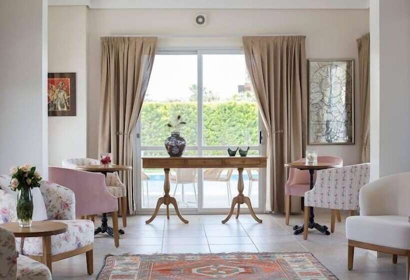 Rooms Smart Luxury Hotel & Beach