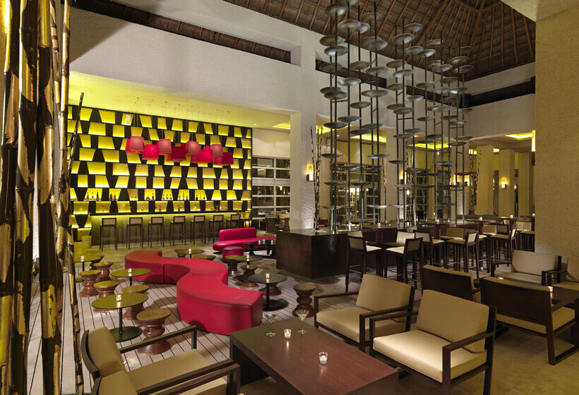 酒店 Royal Service At Paradisus La Perla