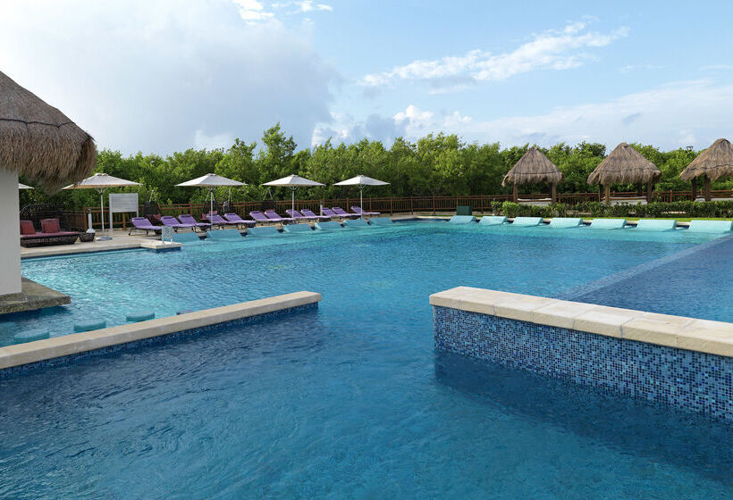 酒店 Royal Service At Paradisus La Perla