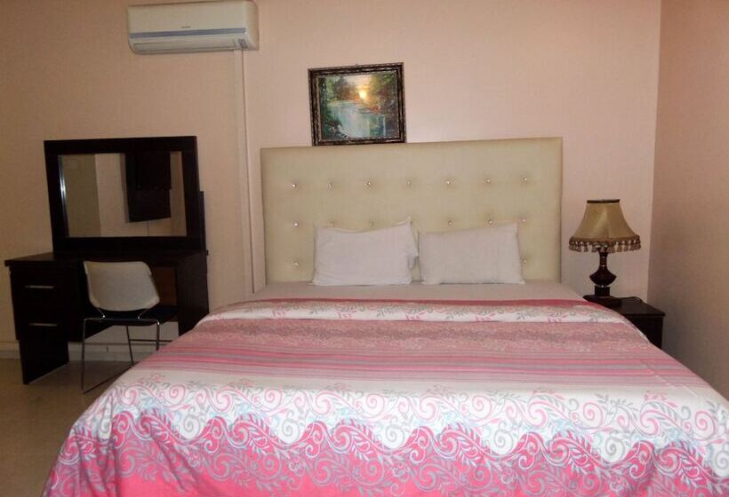 Royalview Hotel And Suites