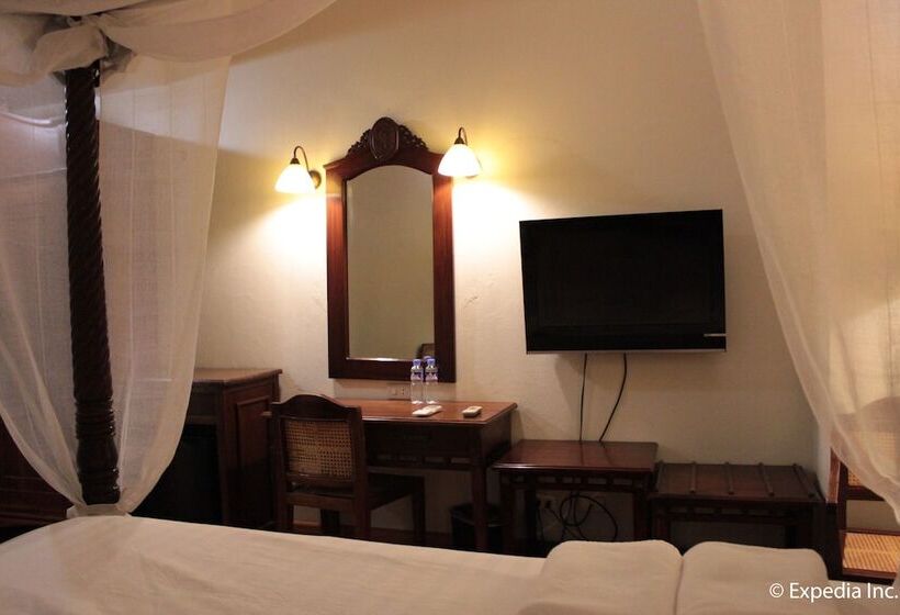 هتل Salcedo De Vigan