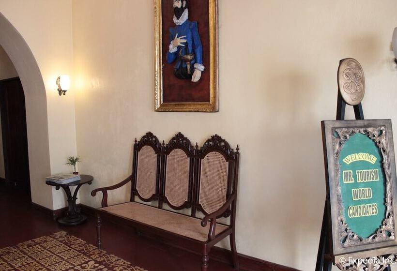 هتل Salcedo De Vigan