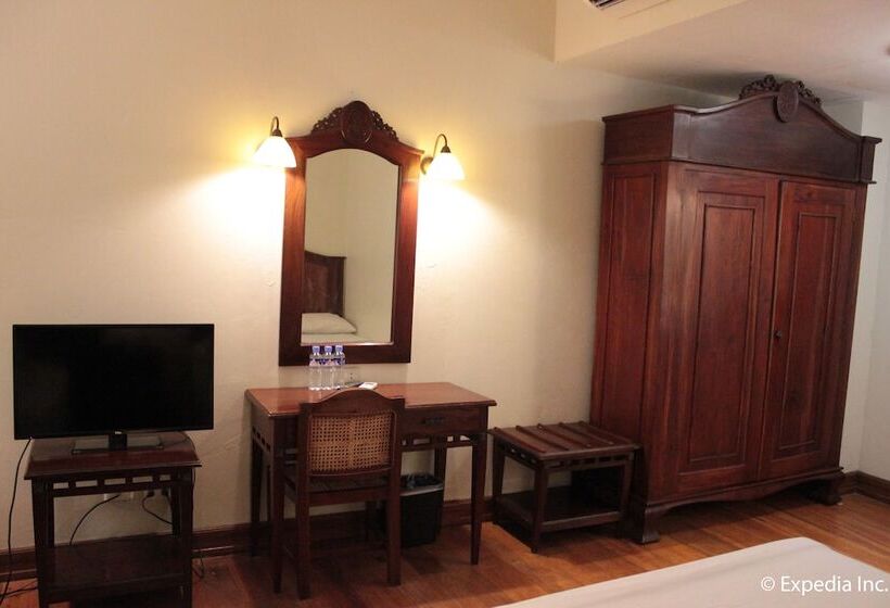 هتل Salcedo De Vigan