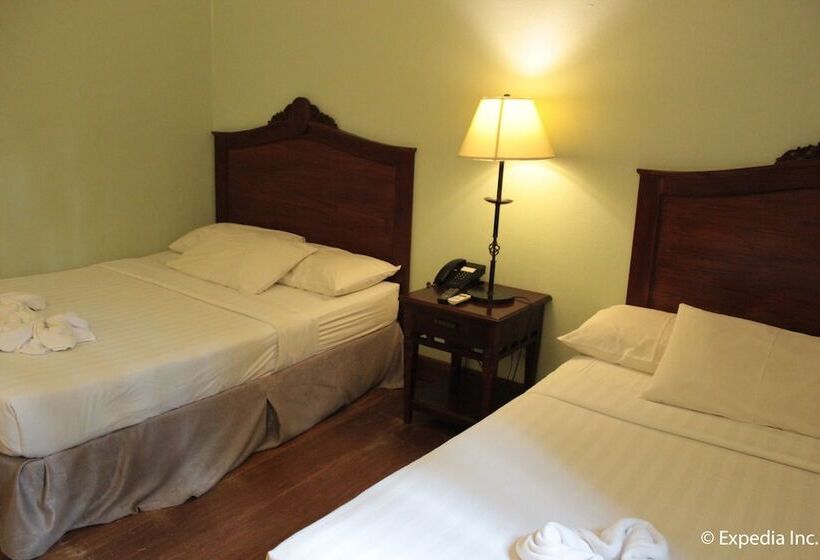 هتل Salcedo De Vigan