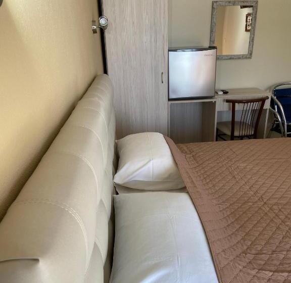 בית מלון כפרי Samothraki Beach Apartments And Suites