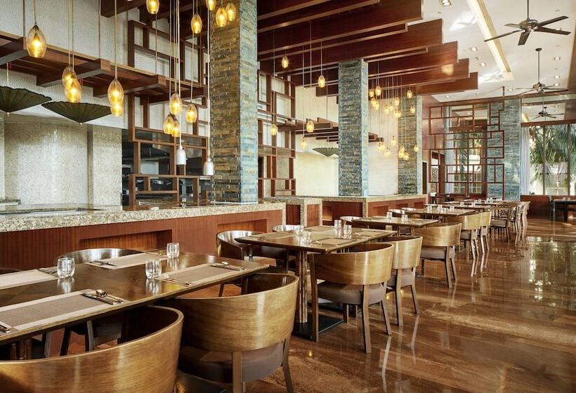 בית מלון כפרי Sheraton Shenzhou Peninsula Resort