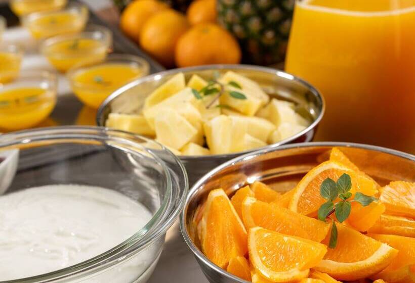 בית מלון כפרי Mystays Atsugi