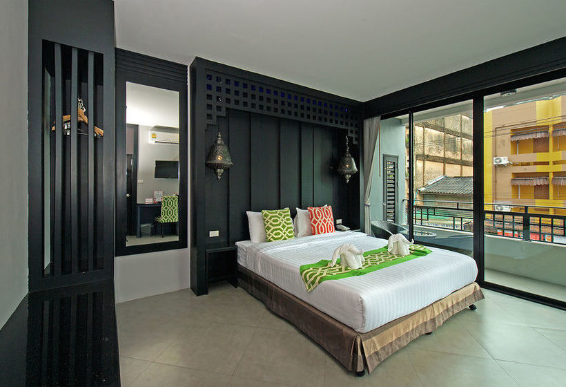 호텔 Srisawara Casa