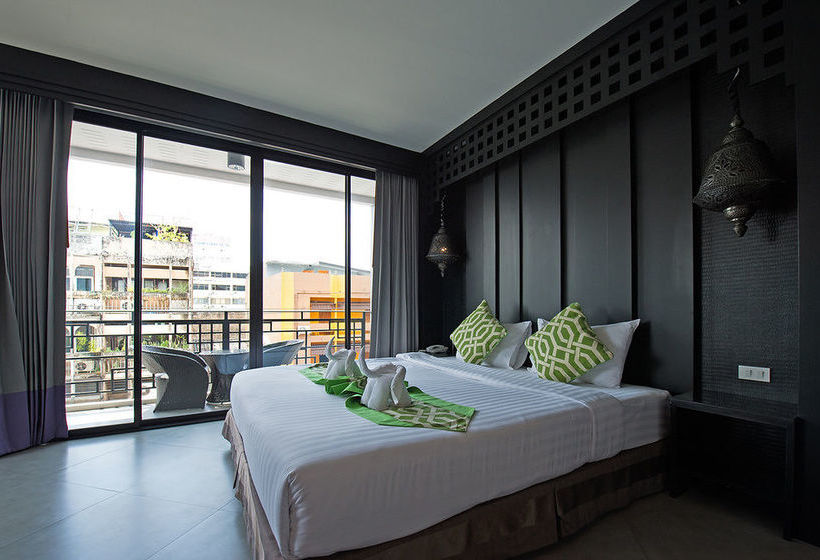 호텔 Srisawara Casa