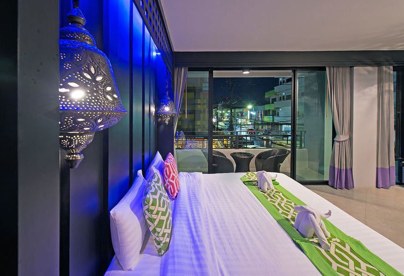 호텔 Srisawara Casa