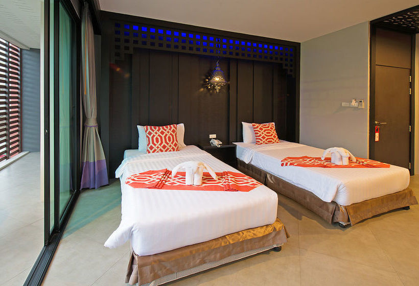 호텔 Srisawara Casa