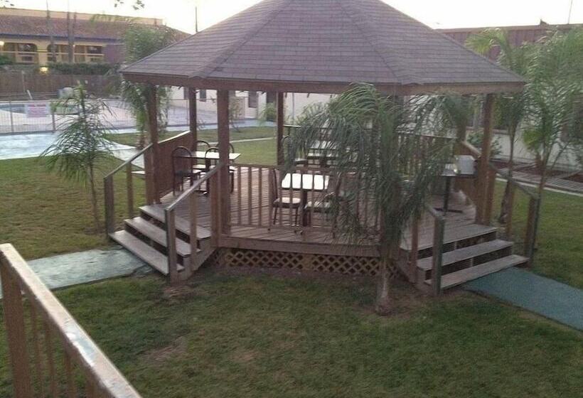 فندق Su Casa Inn & Suites